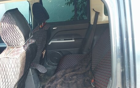 Jeep Liberty (Patriot), 2007 год, 450 000 рублей, 5 фотография