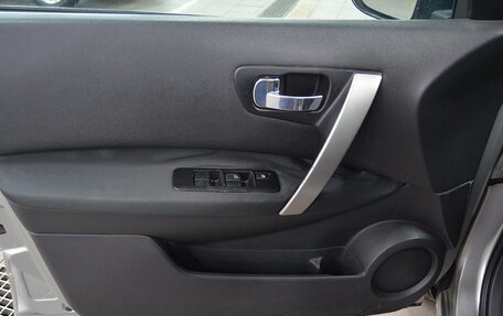 Nissan Qashqai, 2010 год, 950 000 рублей, 13 фотография