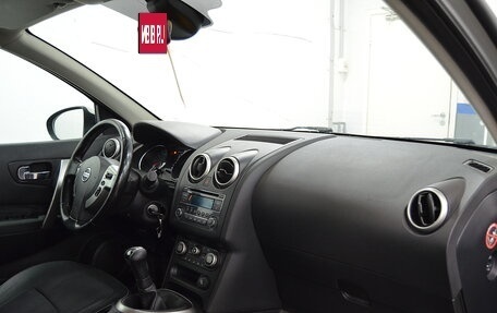 Nissan Qashqai, 2010 год, 950 000 рублей, 8 фотография