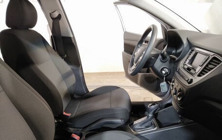 Hyundai Solaris II рестайлинг, 2019 год, 1 199 000 рублей, 15 фотография