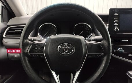 Toyota Camry, 2021 год, 2 595 000 рублей, 7 фотография
