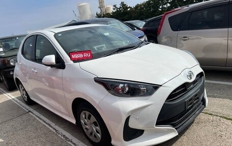Toyota Yaris, 2021 год, 901 199 рублей, 2 фотография