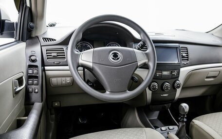 SsangYong Actyon II рестайлинг, 2011 год, 848 000 рублей, 32 фотография