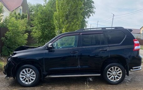 Toyota Land Cruiser Prado 150 рестайлинг 2, 2017 год, 3 500 000 рублей, 6 фотография