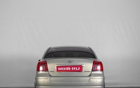 Toyota Avensis III рестайлинг, 2005 год, 624 000 рублей, 6 фотография