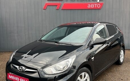 Hyundai Solaris II рестайлинг, 2011 год, 849 000 рублей, 2 фотография