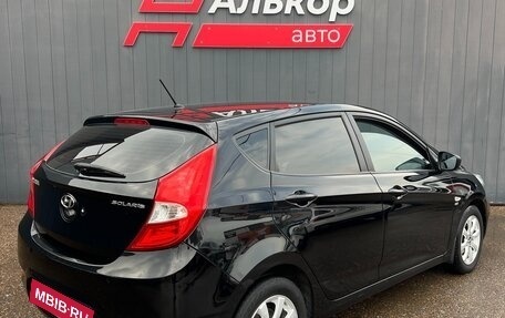 Hyundai Solaris II рестайлинг, 2011 год, 849 000 рублей, 3 фотография