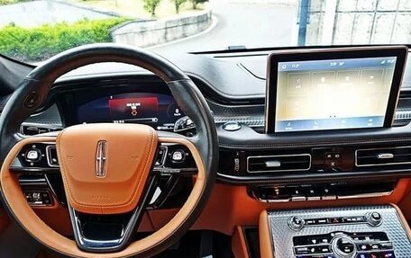 Lincoln Aviator II, 2022 год, 4 845 600 рублей, 8 фотография