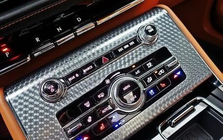 Lincoln Aviator II, 2022 год, 4 845 600 рублей, 17 фотография