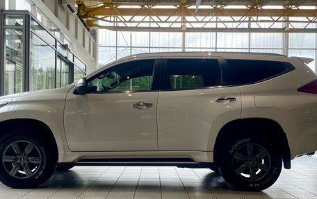 Mitsubishi Pajero Sport III рестайлинг, 2018 год, 2 459 000 рублей, 8 фотография