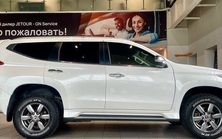 Mitsubishi Pajero Sport III рестайлинг, 2018 год, 2 459 000 рублей, 4 фотография
