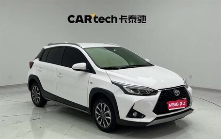 Toyota Yaris, 2022 год, 1 430 000 рублей, 1 фотография