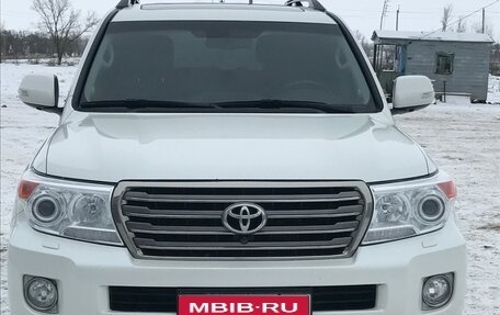 Toyota Land Cruiser 200, 2014 год, 1 200 000 рублей, 1 фотография