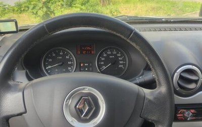 Renault Sandero I, 2013 год, 900 000 рублей, 1 фотография