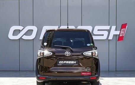 Toyota Sienta II, 2019 год, 1 730 000 рублей, 4 фотография