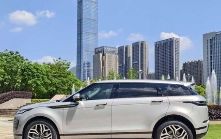 Land Rover Range Rover Evoque II, 2022 год, 3 780 000 рублей, 3 фотография