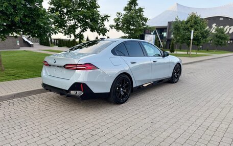 BMW 5 серия, 2024 год, 6 790 000 рублей, 6 фотография