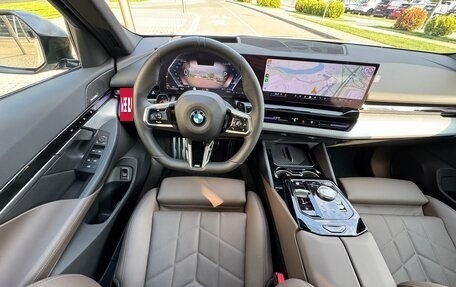 BMW 5 серия, 2024 год, 6 790 000 рублей, 18 фотография