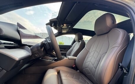 BMW 5 серия, 2024 год, 6 790 000 рублей, 15 фотография