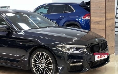 BMW 5 серия, 2017 год, 2 950 000 рублей, 2 фотография