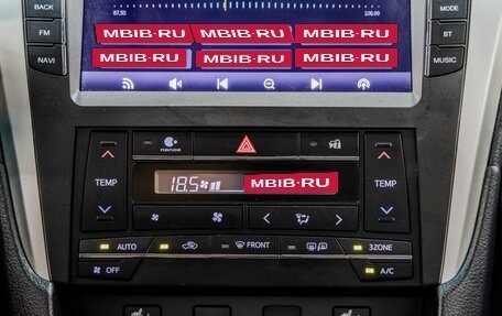 Toyota Camry, 2017 год, 2 098 000 рублей, 26 фотография