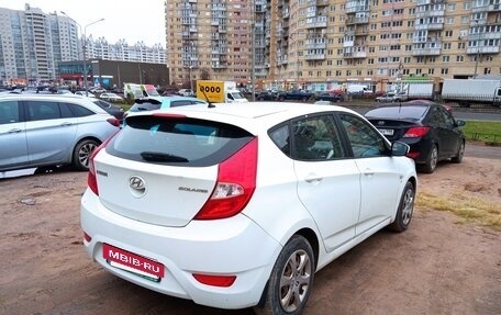 Hyundai Solaris II рестайлинг, 2013 год, 770 000 рублей, 9 фотография