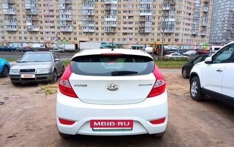 Hyundai Solaris II рестайлинг, 2013 год, 770 000 рублей, 10 фотография