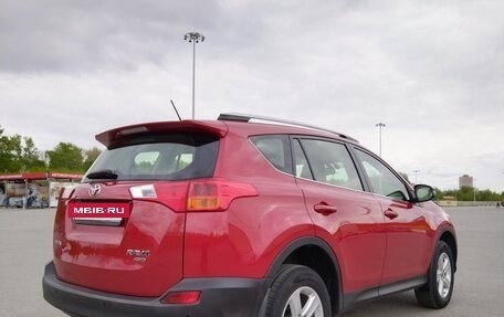 Toyota RAV4, 2014 год, 1 950 000 рублей, 7 фотография