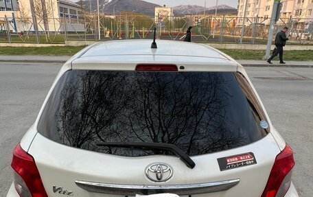 Toyota Vitz, 2013 год, 800 000 рублей, 6 фотография