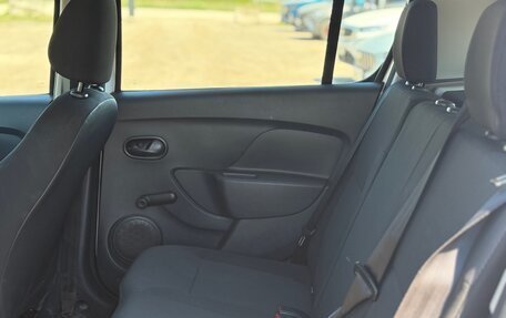 Renault Sandero II рестайлинг, 2017 год, 825 000 рублей, 22 фотография