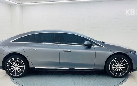 Mercedes-Benz EQS, 2022 год, 7 218 000 рублей, 6 фотография