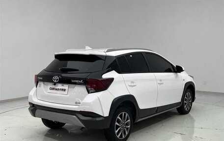 Toyota Yaris, 2022 год, 1 430 000 рублей, 20 фотография