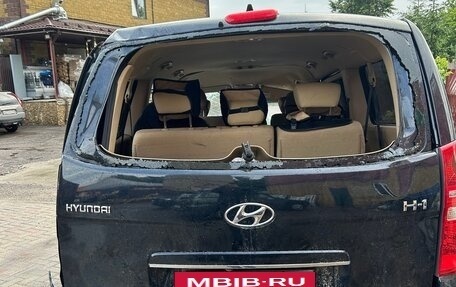 Hyundai Grand Starex Grand Starex I рестайлинг 2, 2020 год, 950 000 рублей, 2 фотография