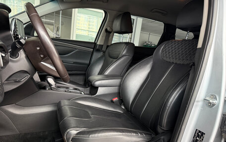 Hyundai Santa Fe IV, 2018 год, 2 525 000 рублей, 19 фотография