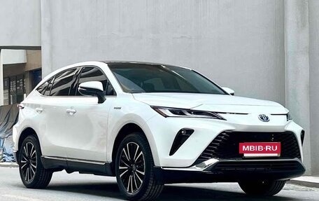 Toyota Venza, 2022 год, 3 550 000 рублей, 3 фотография