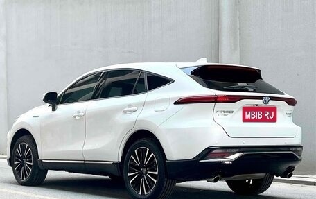 Toyota Venza, 2022 год, 3 550 000 рублей, 4 фотография