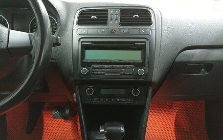 Volkswagen Polo VI (EU Market), 2009 год, 650 000 рублей, 15 фотография