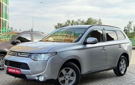 Mitsubishi Outlander III рестайлинг 3, 2012 год, 1 145 000 рублей, 1 фотография