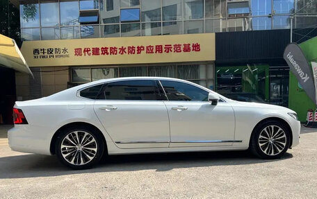Volvo S90 II рестайлинг, 2022 год, 2 815 000 рублей, 5 фотография