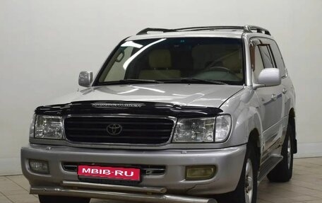 Toyota Land Cruiser 100 рестайлинг 2, 2000 год, 1 080 000 рублей, 1 фотография