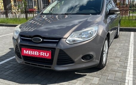 Ford Focus III, 2011 год, 850 000 рублей, 2 фотография