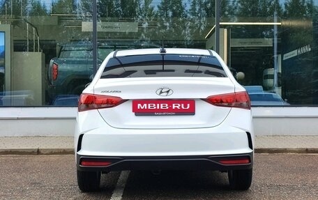 Hyundai Solaris II рестайлинг, 2021 год, 1 530 000 рублей, 5 фотография