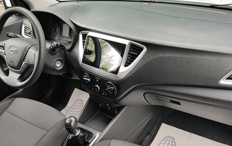 Hyundai Solaris II рестайлинг, 2021 год, 1 530 000 рублей, 9 фотография