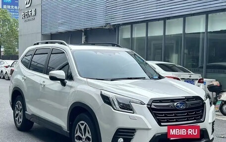 Subaru Forester, 2022 год, 2 450 000 рублей, 3 фотография