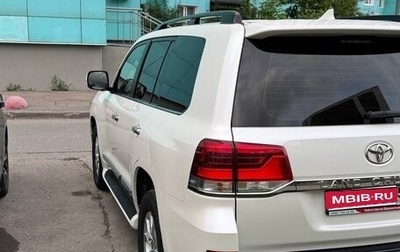 Toyota Land Cruiser 200, 2016 год, 6 050 000 рублей, 1 фотография