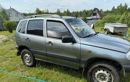 Chevrolet Niva I рестайлинг, 2006 год, 350 000 рублей, 1 фотография