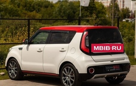 KIA Soul II рестайлинг, 2016 год, 1 540 000 рублей, 8 фотография