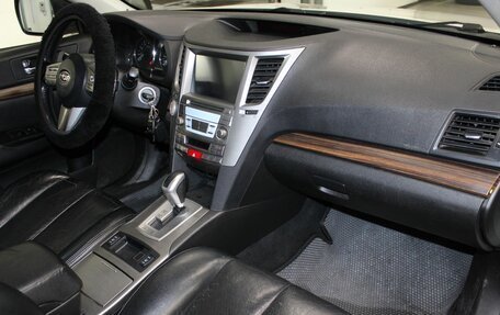 Subaru Outback IV рестайлинг, 2011 год, 1 400 000 рублей, 12 фотография