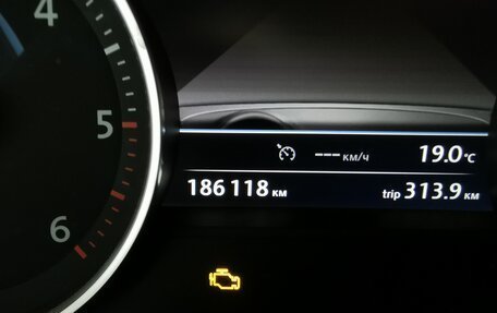 Volkswagen Touareg III, 2018 год, 3 240 000 рублей, 17 фотография