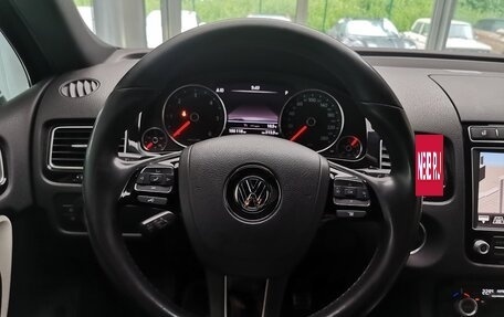 Volkswagen Touareg III, 2018 год, 3 240 000 рублей, 15 фотография